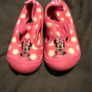 Disney Pink Minnie Mouse Polka Dot Water Shoes